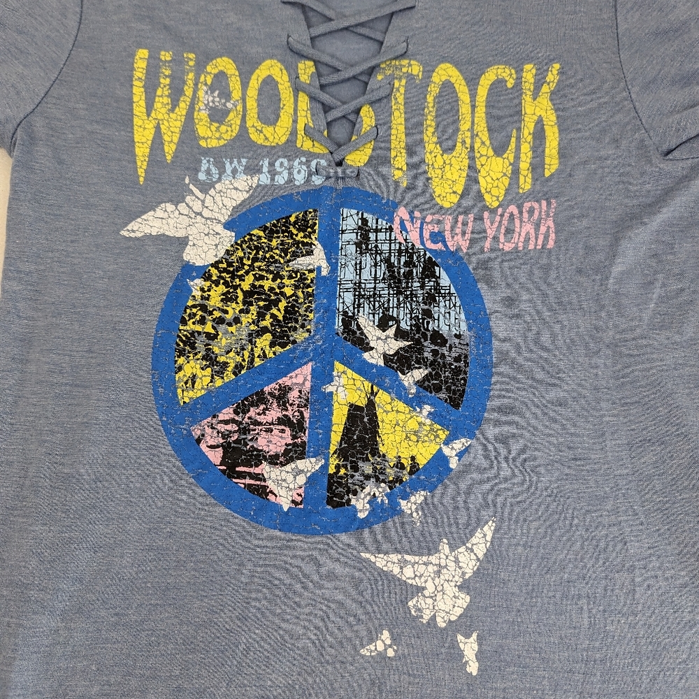 Woodstock Tee Featuring a Peace Sign and Dives Smal